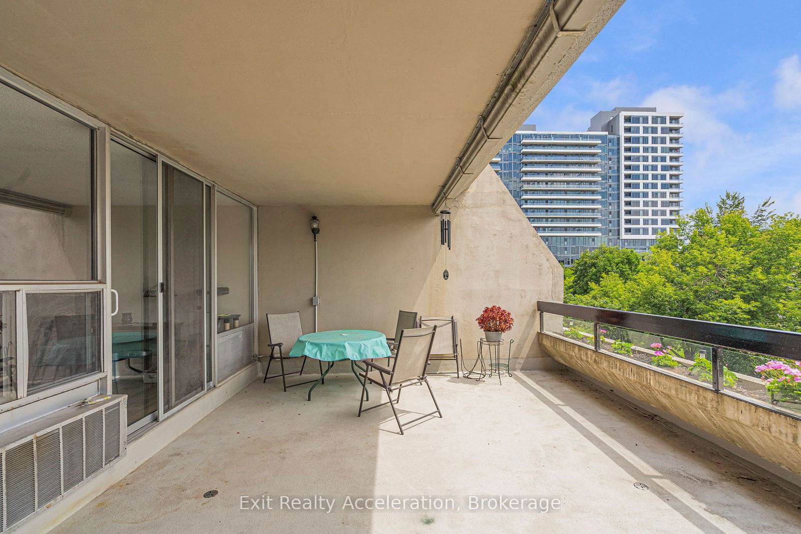 50 Richmond St, unit 224 for sale - image #22