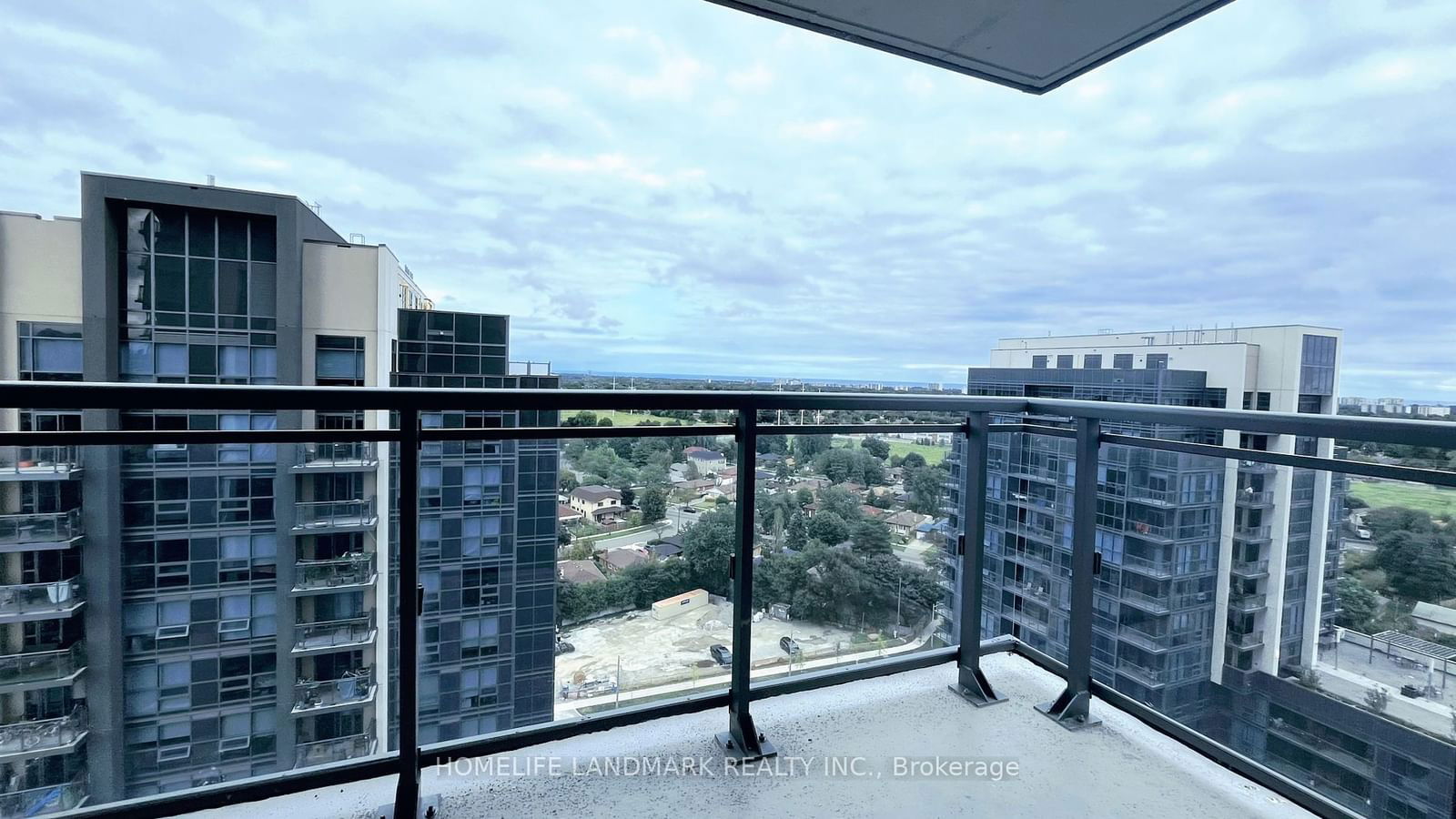 30 Meadowglen Pl, unit 1710 for sale - image #19