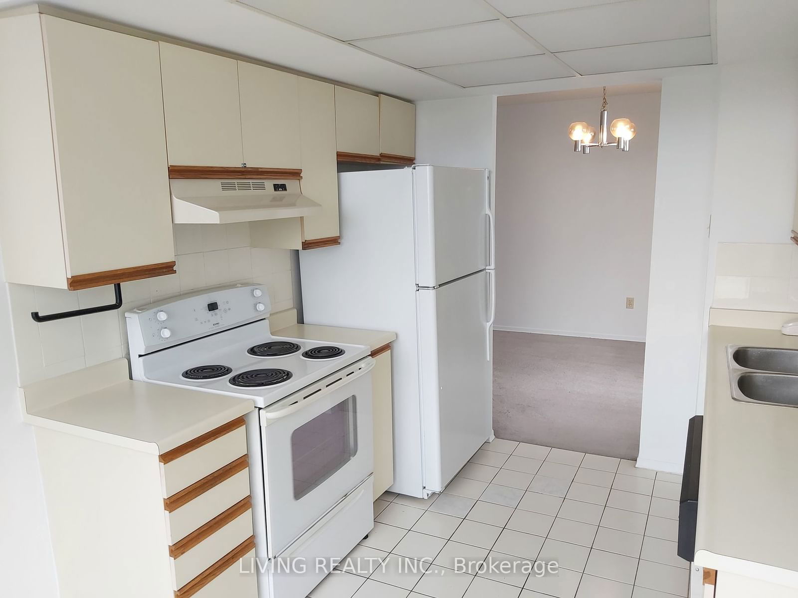 330 Alton Tower Circ, unit 1001 for sale - image #9