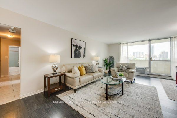 5 Massey Sq, unit 716 for sale