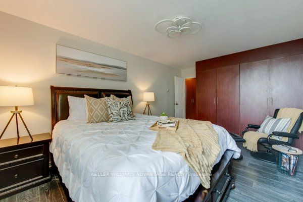 5 Massey Sq, unit 716 for sale - image #19