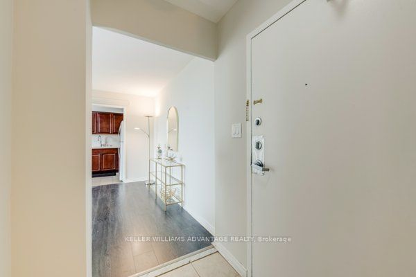 5 Massey Sq, unit 716 for sale