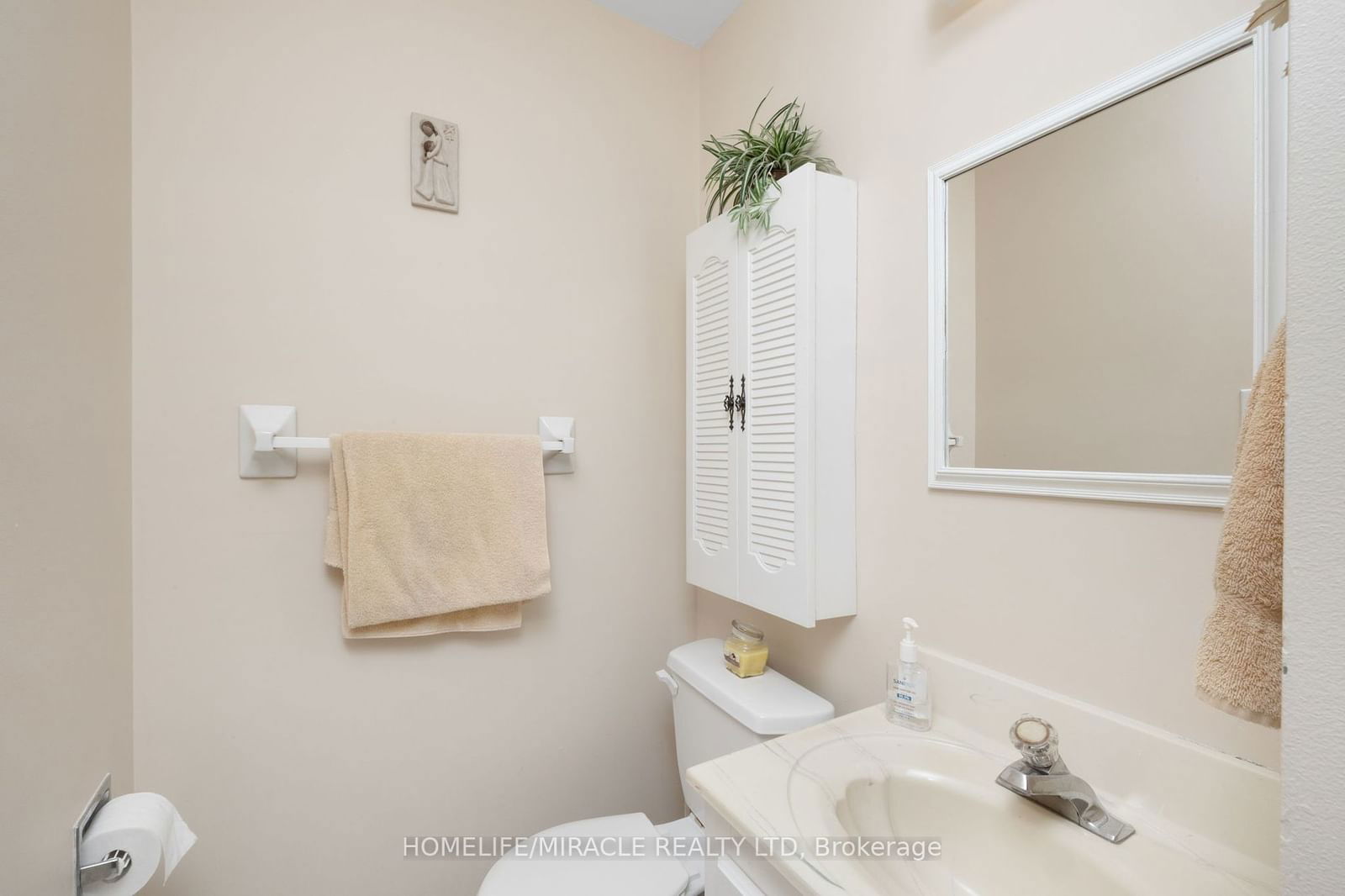 1945 Denmar Rd N, unit 9 for sale - image #12