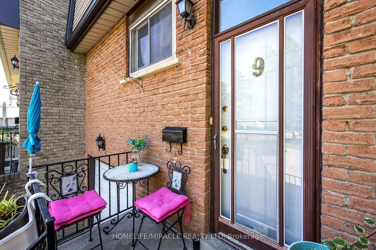 1945 Denmar Townhomes, Pickering, Toronto