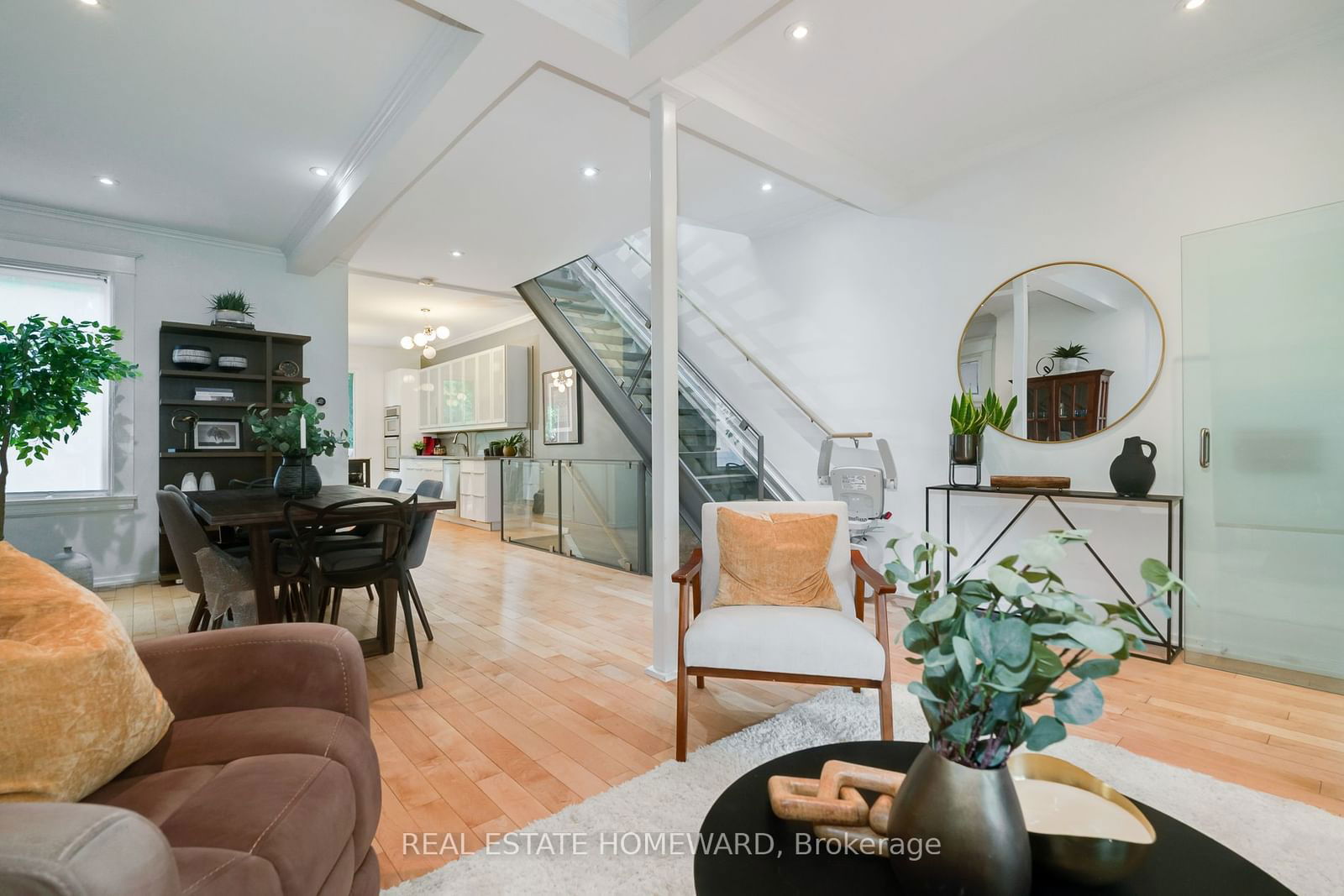 68 Prust Ave for sale  - image #4