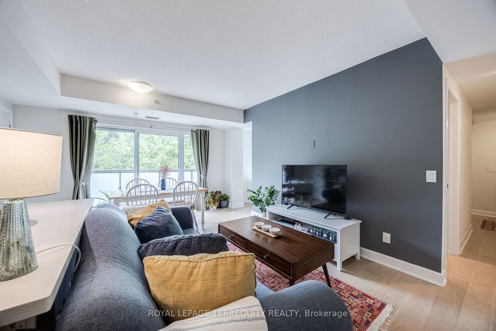 580 Kingston Rd, unit 1A for sale - image #4