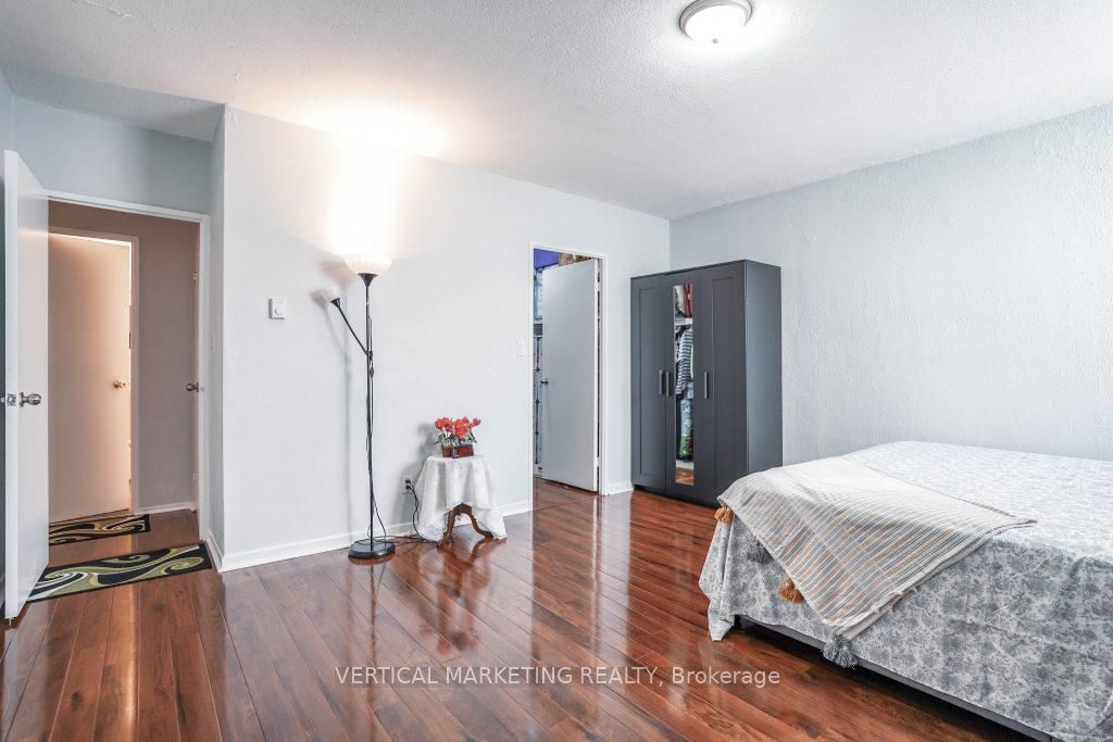 20 Gilder Dr N, unit PH07 for rent - image #26