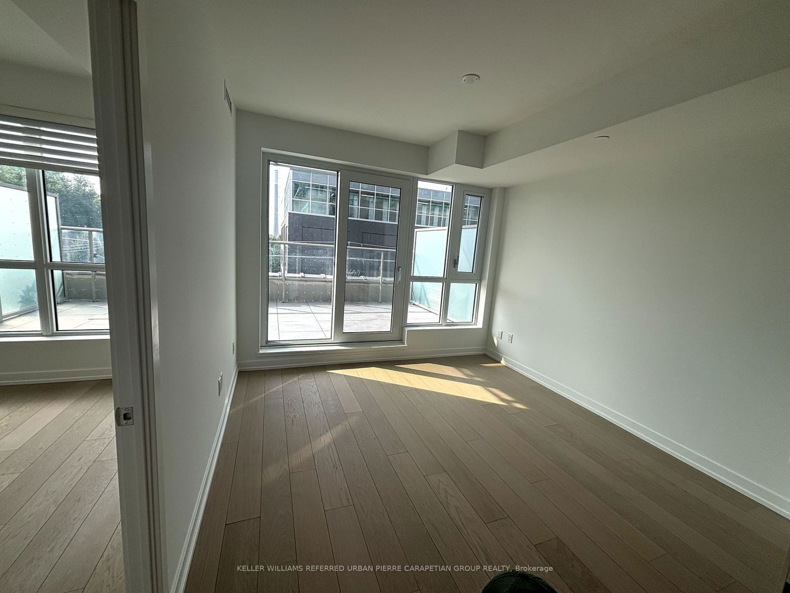 150 Logan Ave, unit 450 for rent - image #10