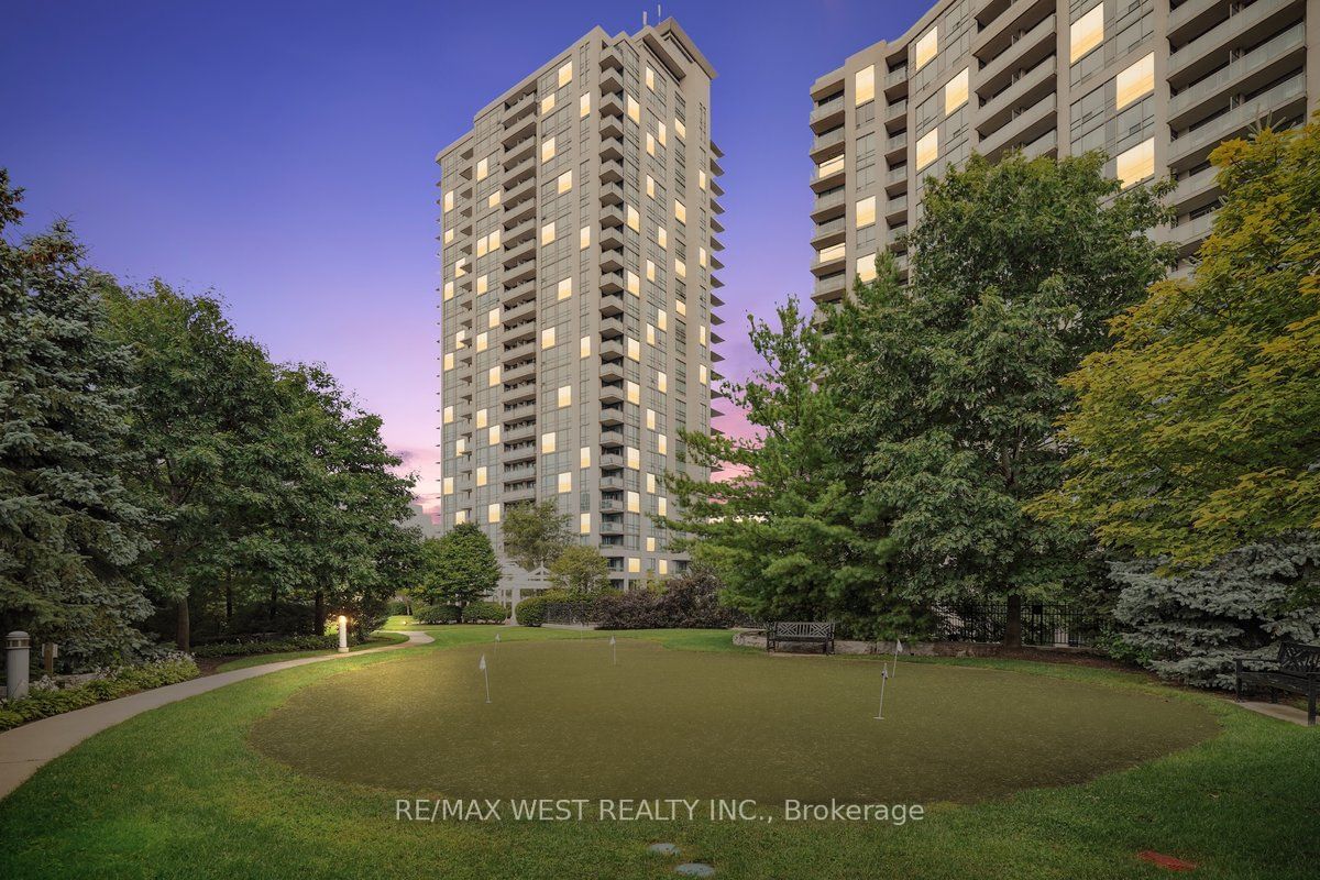 88 Grangeway Ave, unit 708 for sale - image #16