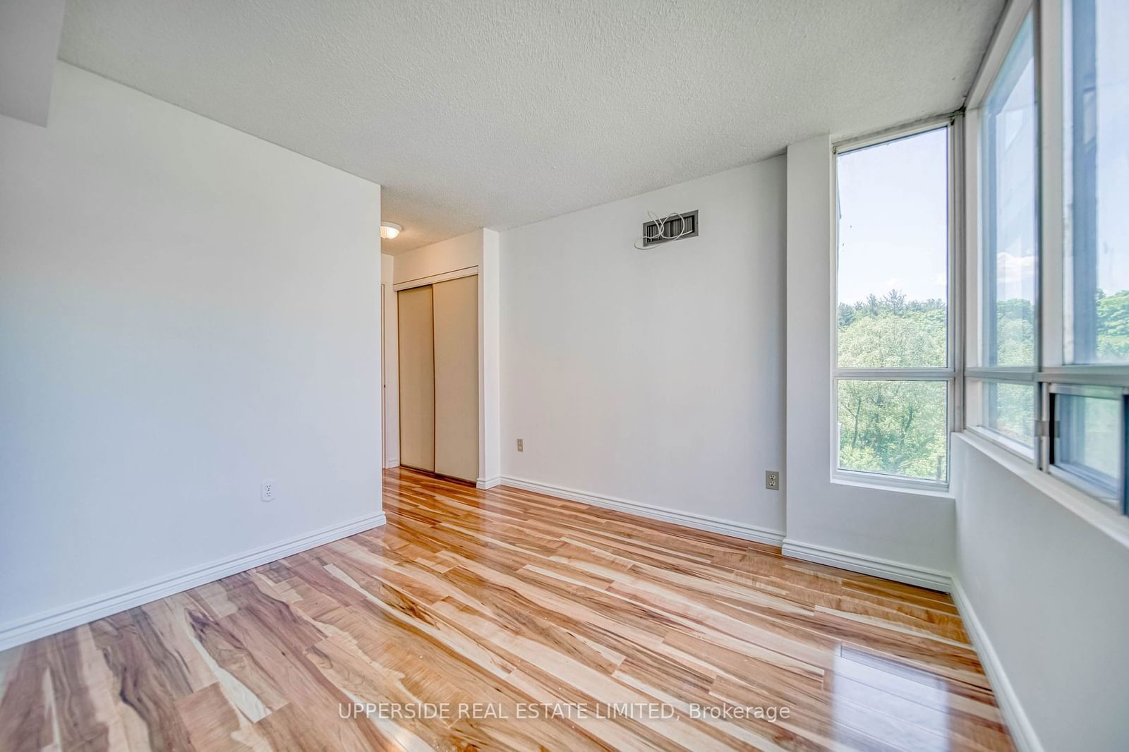 3050 Ellesmere Rd, unit 614 for rent - image #28