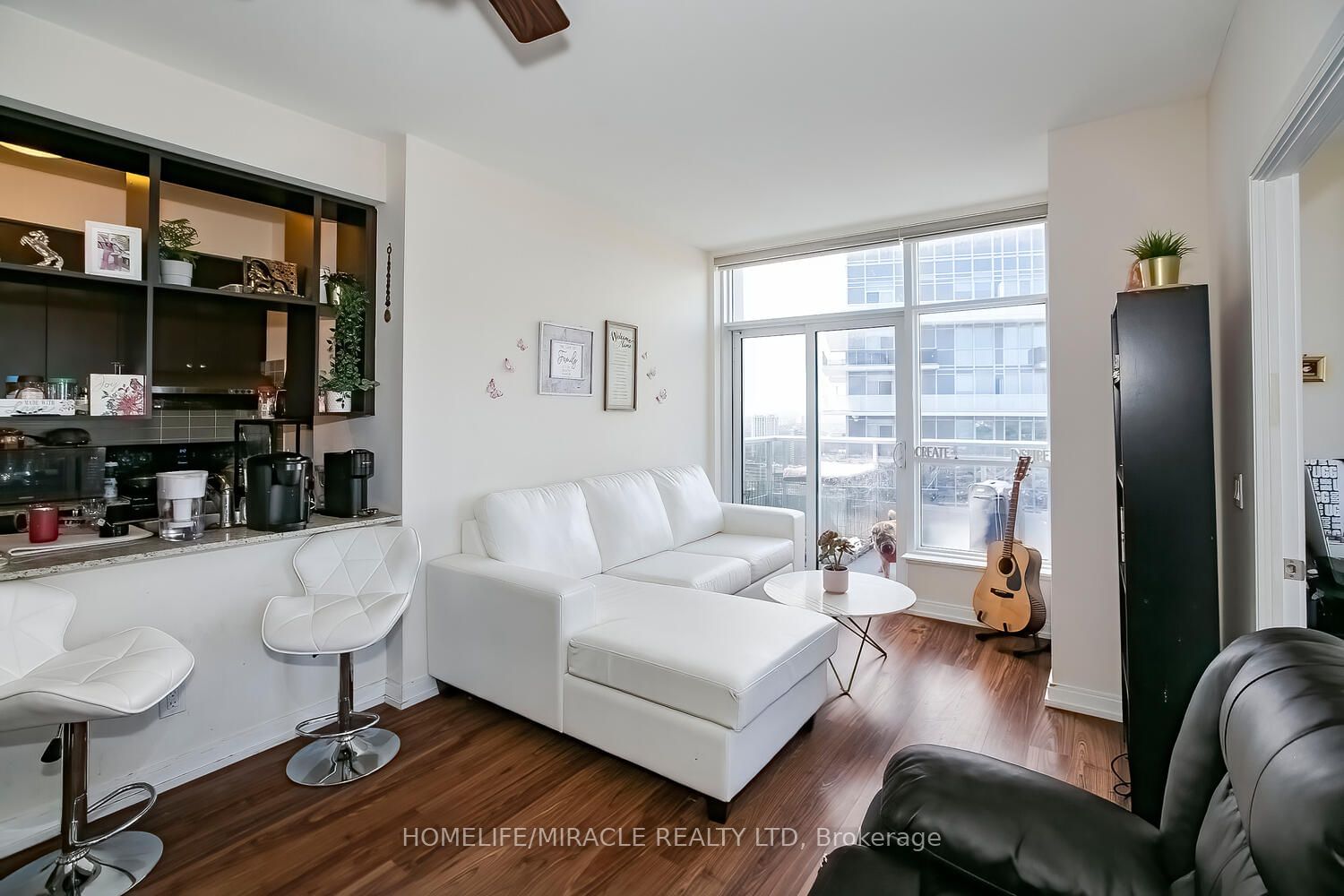 181 Village Green Sq, unit Ph20 for sale - image #13