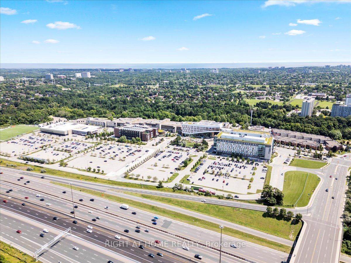 Markham Place Condos, Scarborough, Toronto