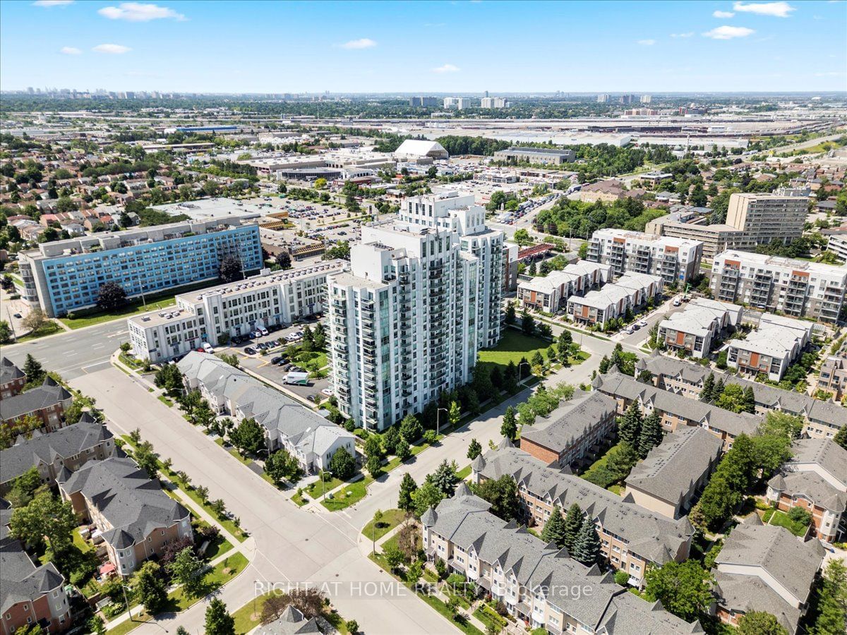 Markham Place Condos, Scarborough, Toronto