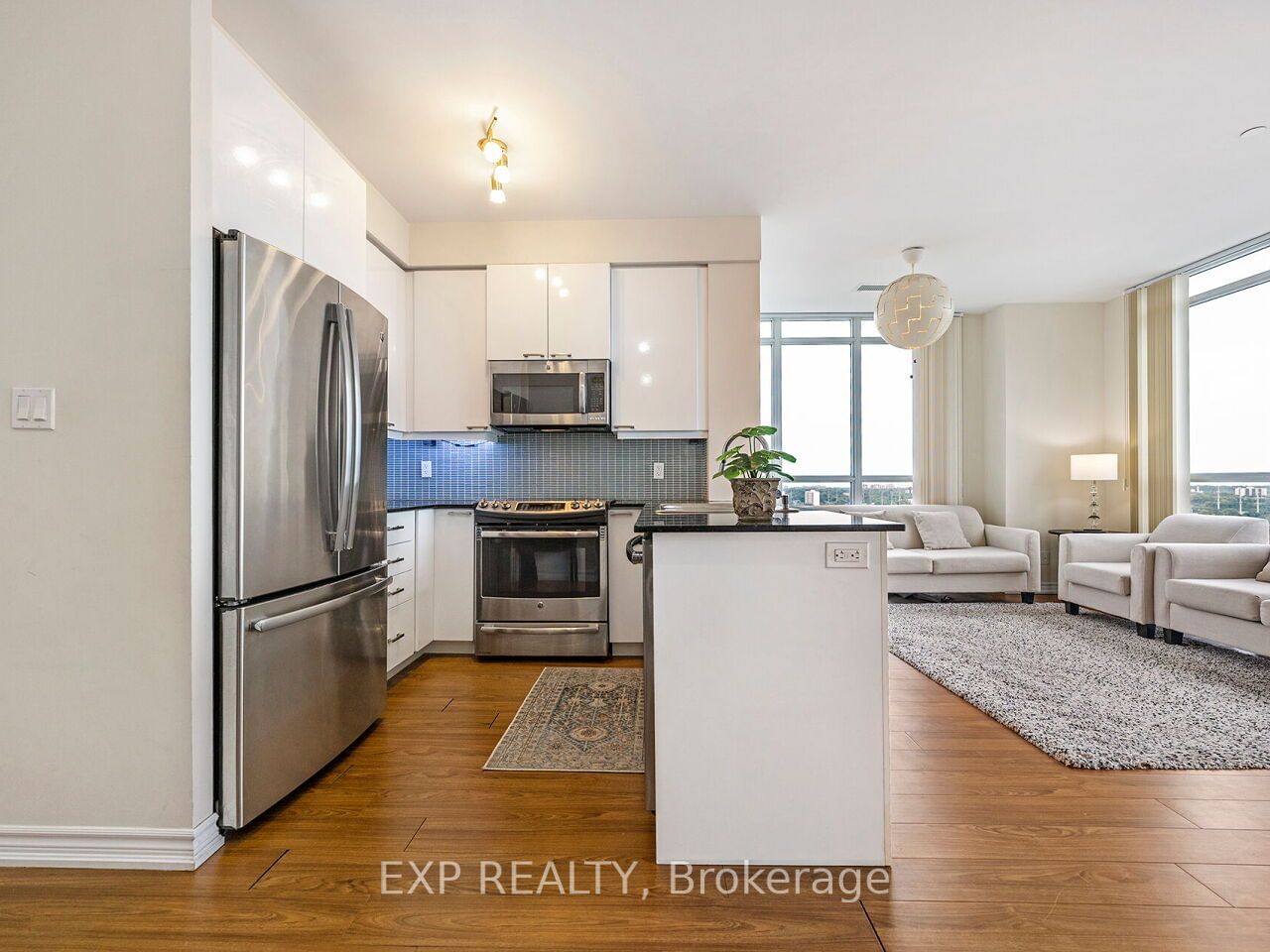 1328 Birchmount Rd, unit PH9 for sale