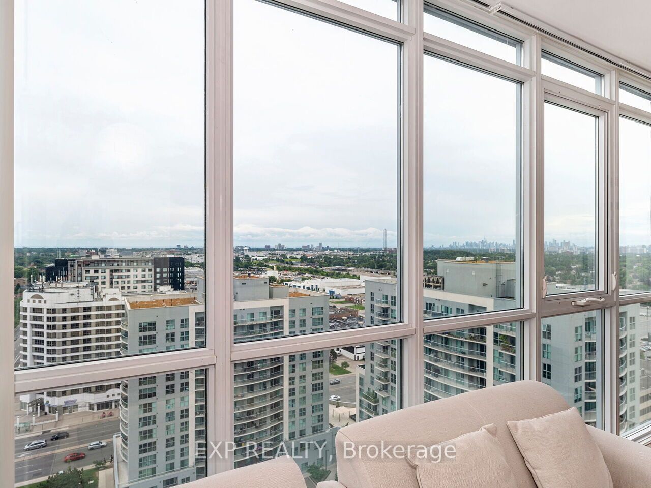 1328 Birchmount Rd, unit PH9 for sale - image #9