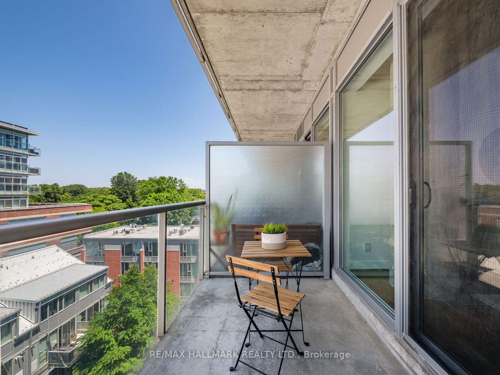 201 Carlaw Ave, unit 601 for sale - image #31