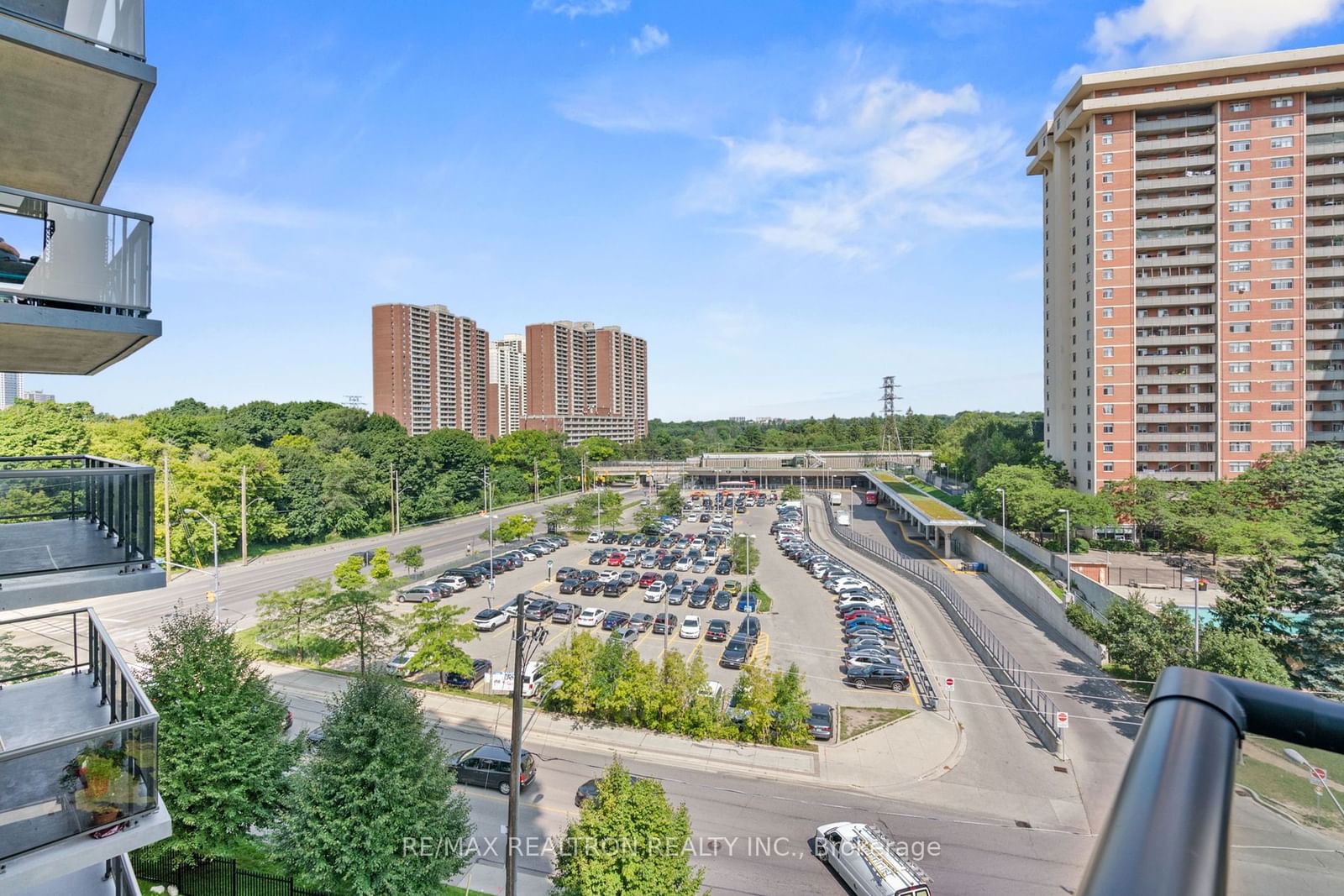 757 Victoria Park, unit 604 for sale - image #21