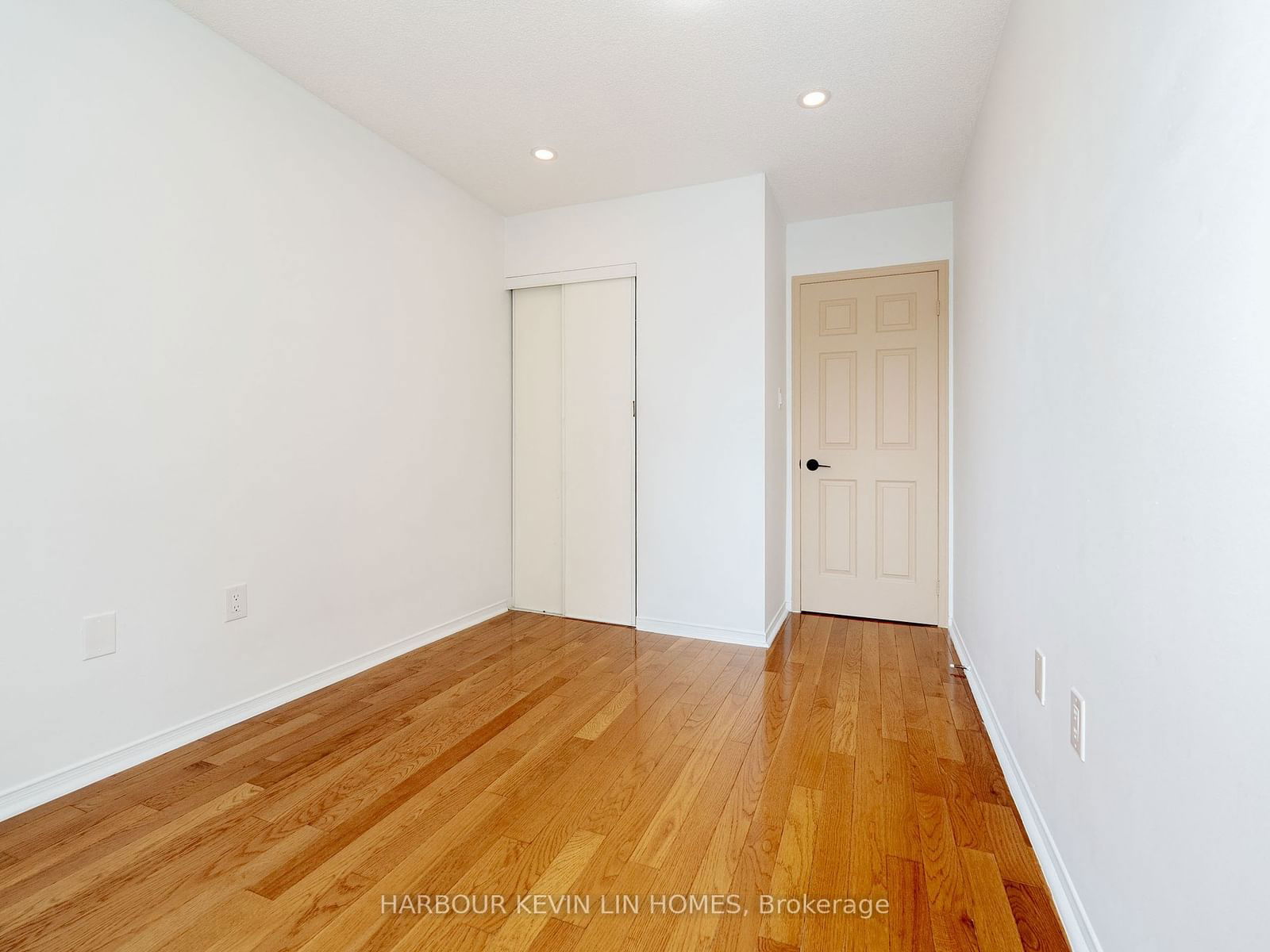 1995 Pine Grove Ave, unit 24 for sale - image #26