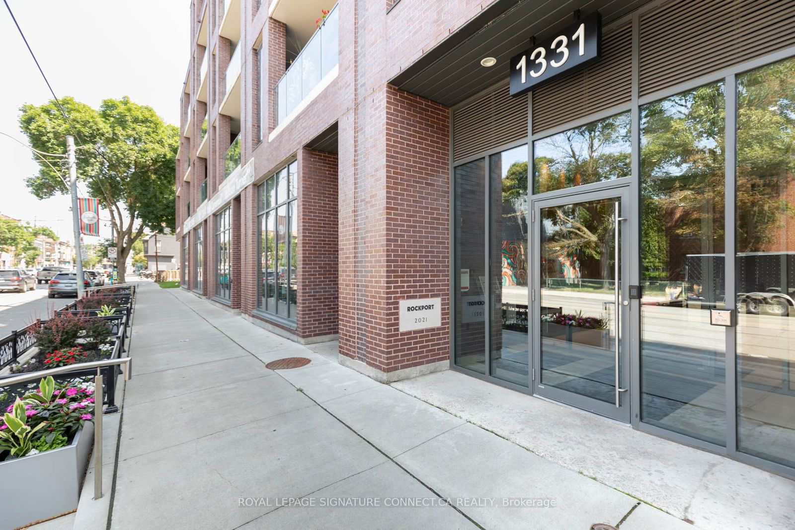 1331 Queen St E, unit 207 for rent - image #1