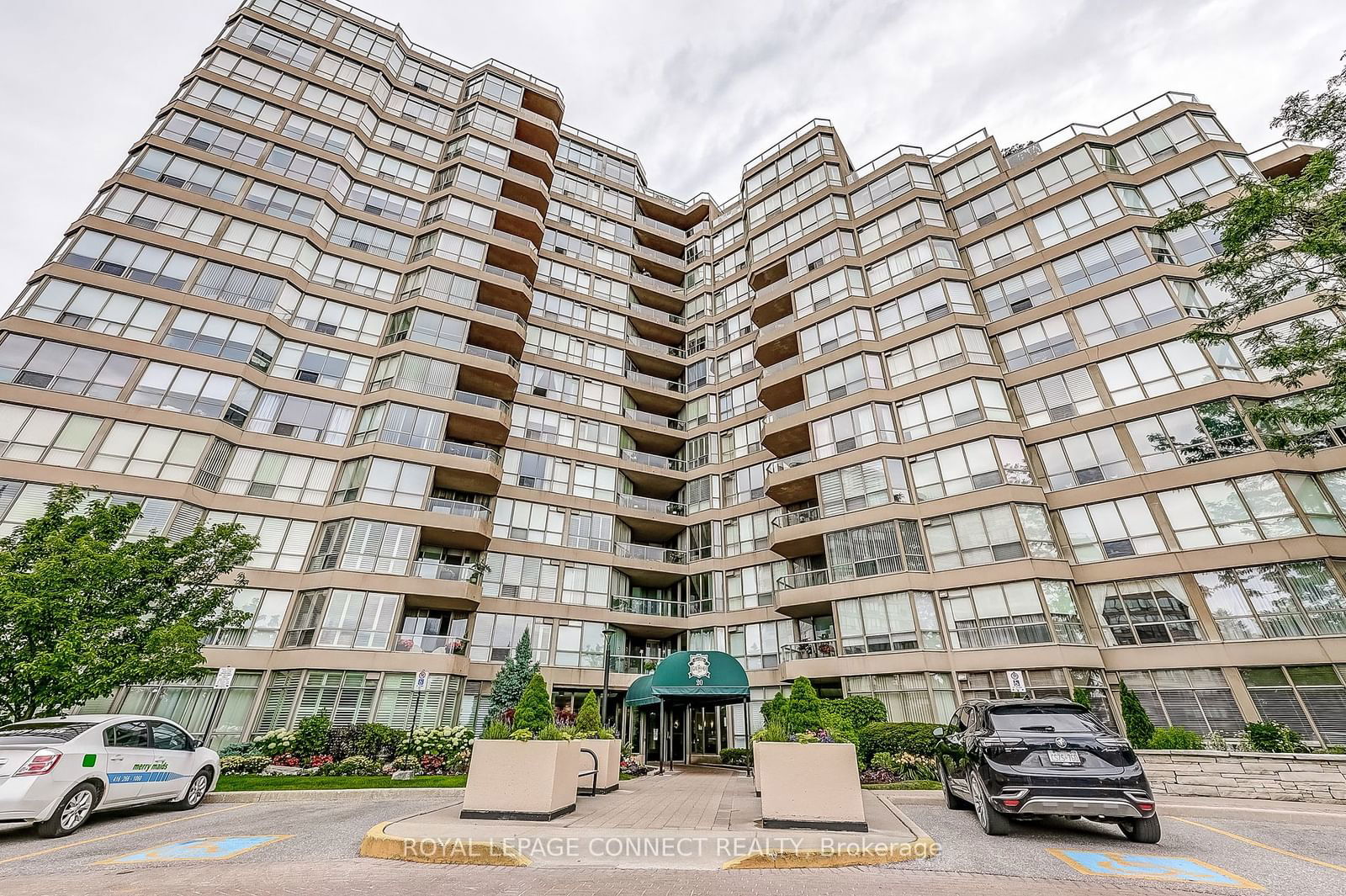 20 Guildwood Pkwy, unit 706 for sale - image #2