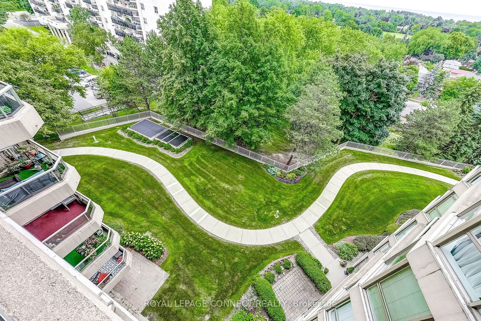 20 Guildwood Pkwy, unit 706 for sale