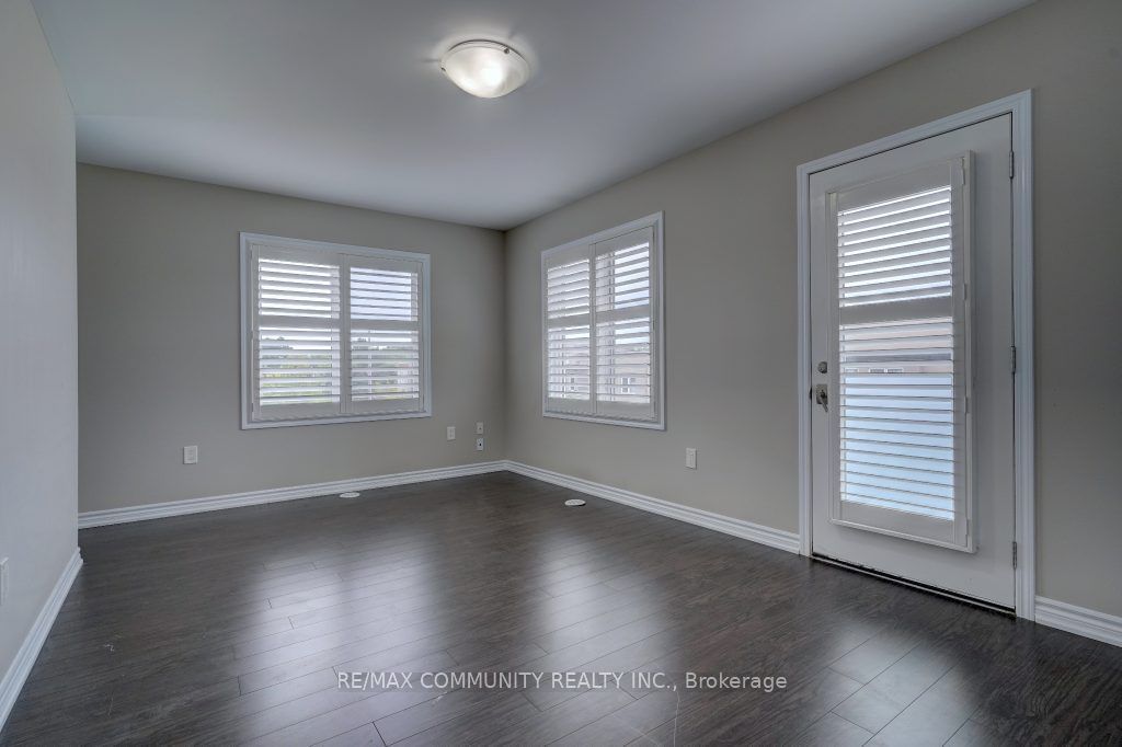 45 Heron Park Pl, unit 18 for rent - image #21