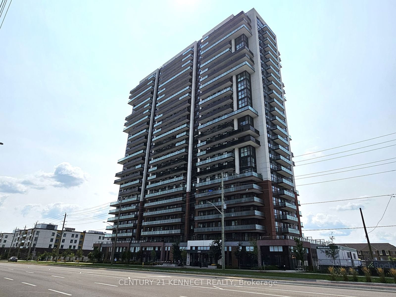 2550 Simcoe St N, unit 1508 for rent