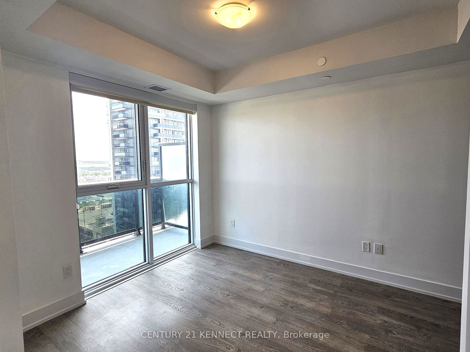 2550 Simcoe St N, unit 1508 for rent - image #21