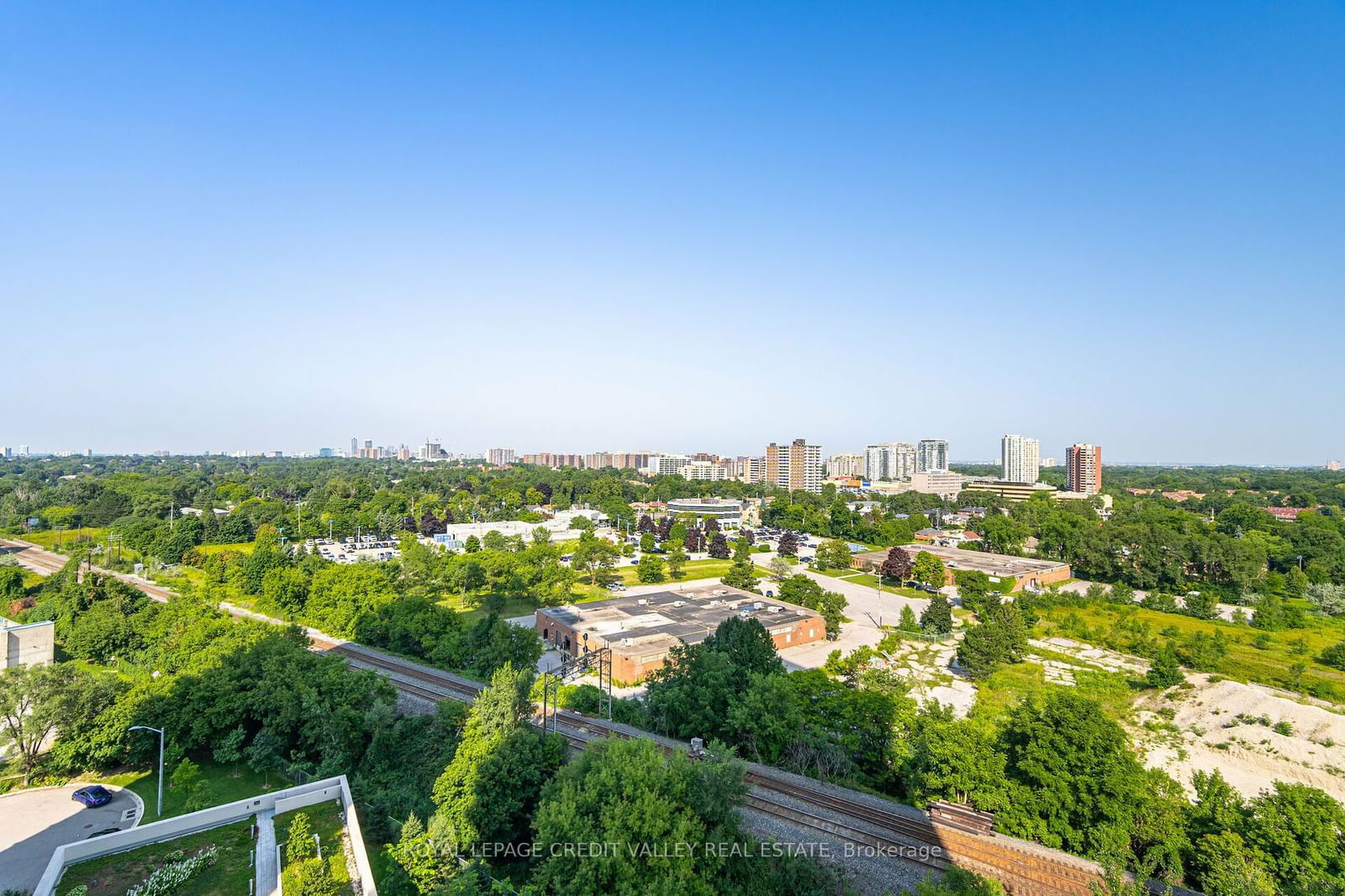 255 Village Green Sq, unit 1307 for sale - image #19