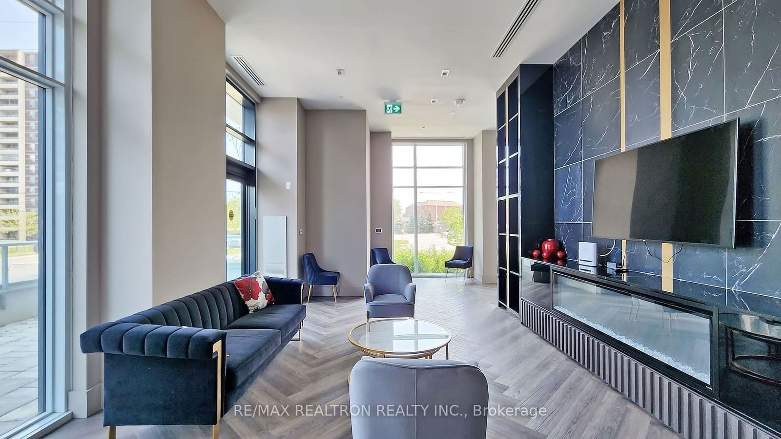 3220 Sheppard Ave E, unit 107 for sale - image #35