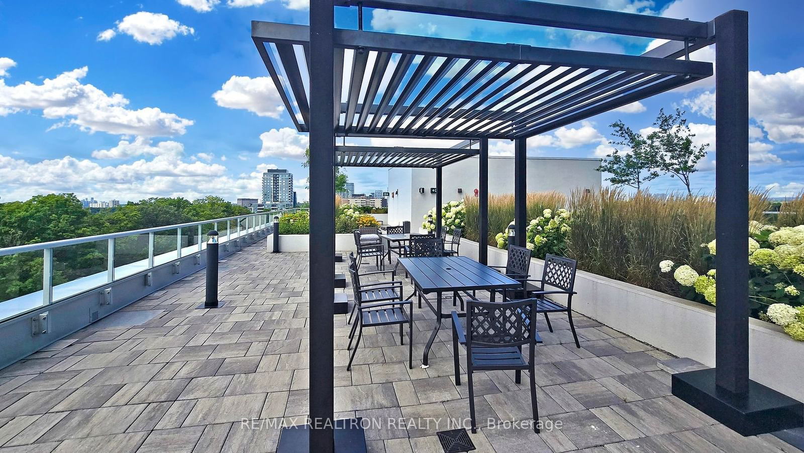 3220 Sheppard Ave E, unit 107 for sale - image #39