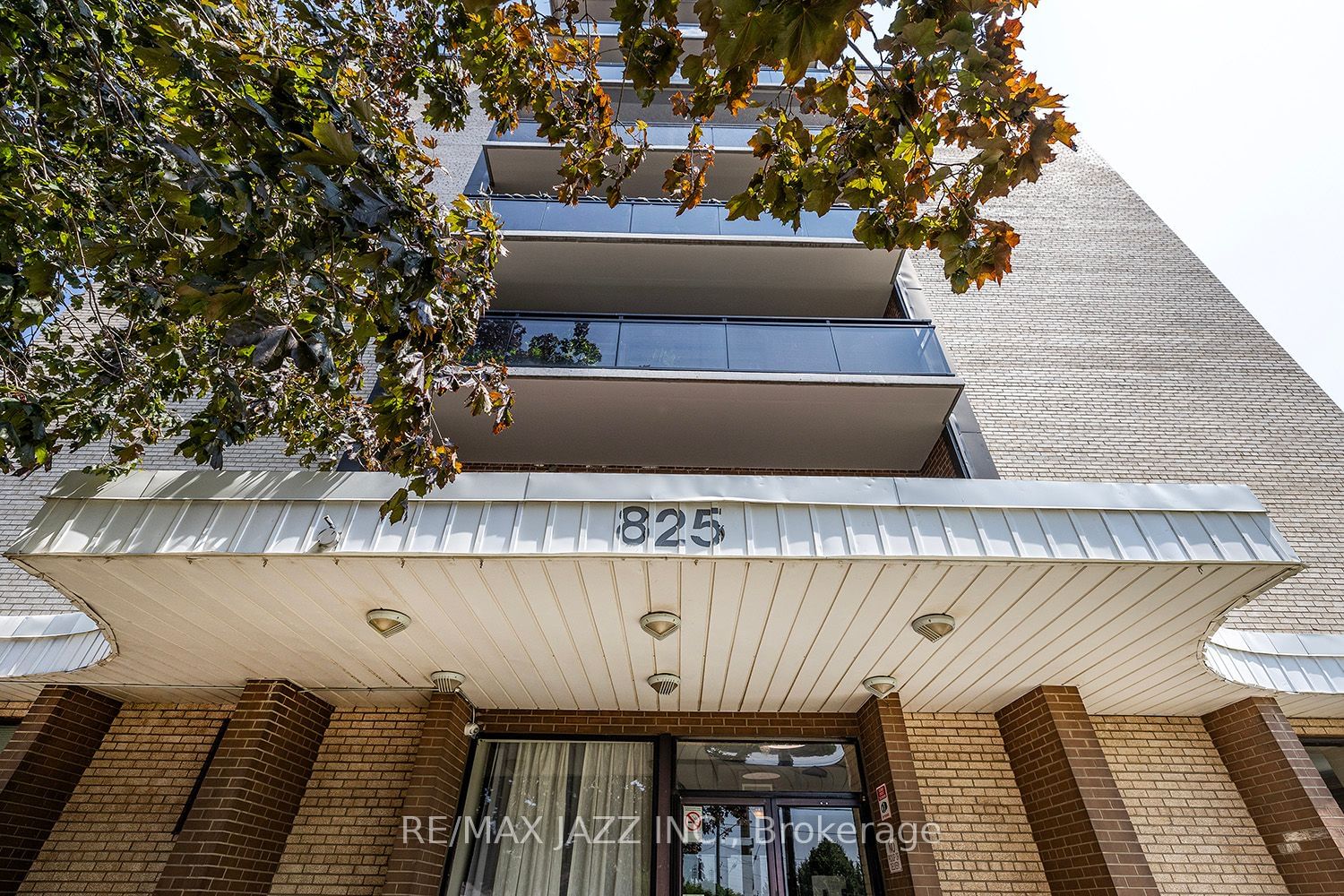 825 Kennedy Rd, unit 708 for sale - image #2