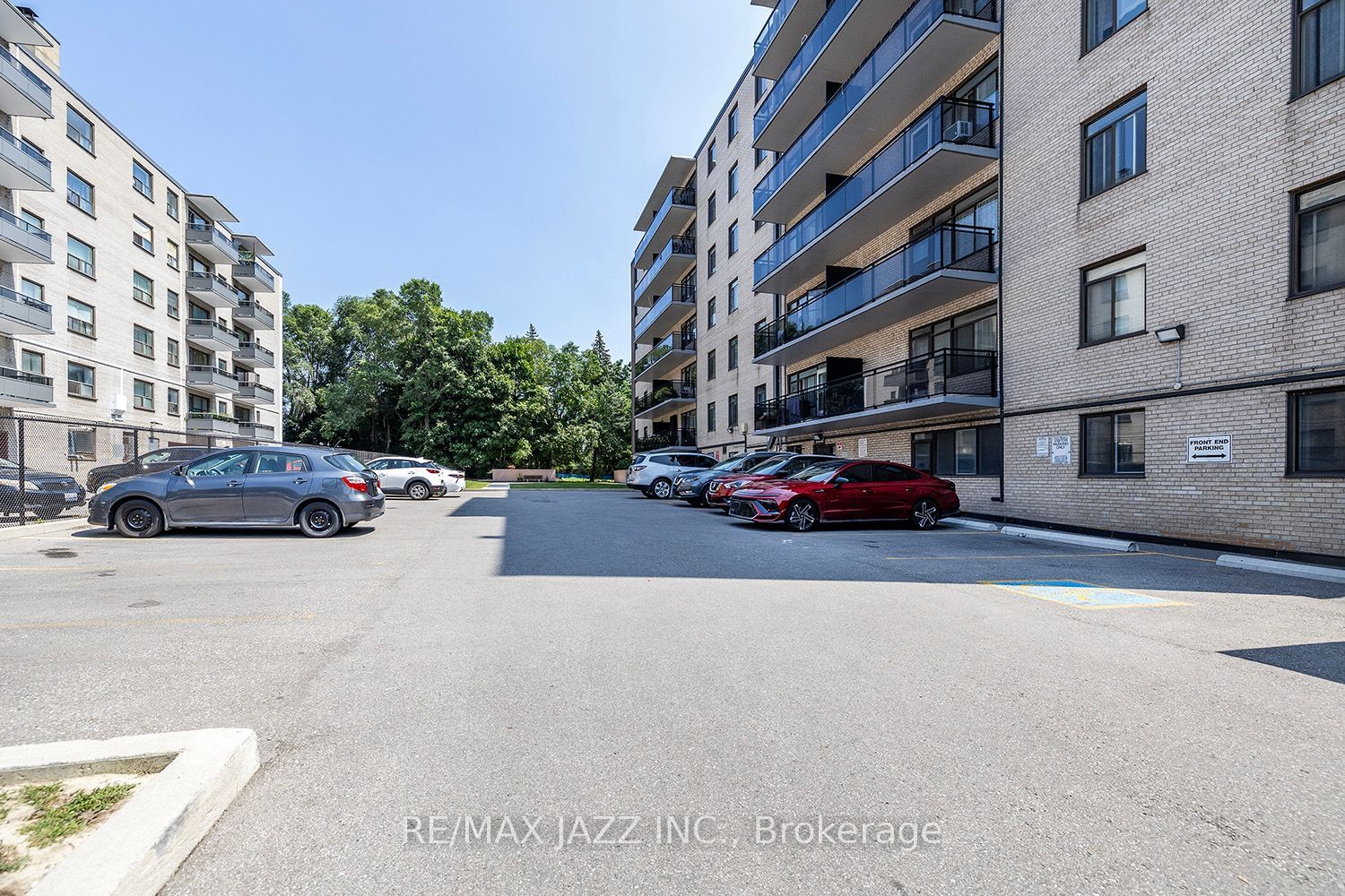 825 Kennedy Rd, unit 708 for sale - image #3