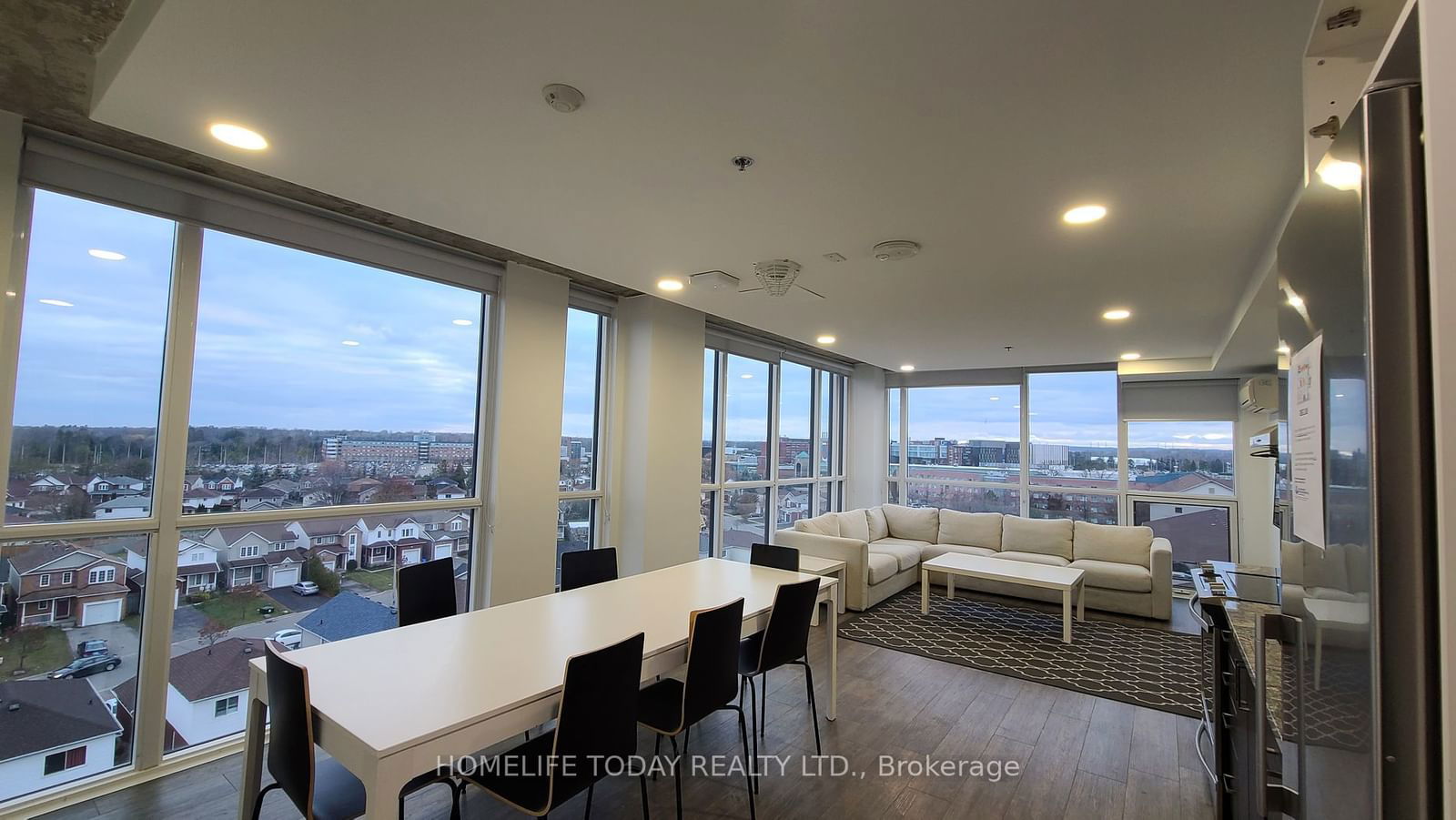 1900 Simcoe St N, unit 403 for sale - image #3