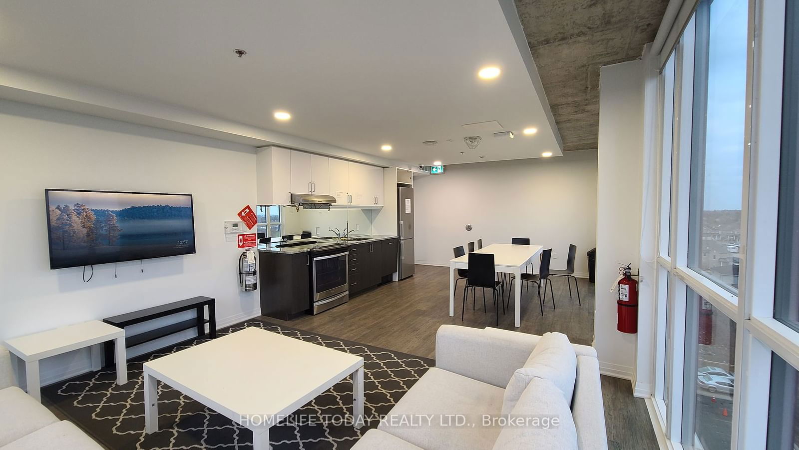 1900 Simcoe St N, unit 403 for sale - image #4