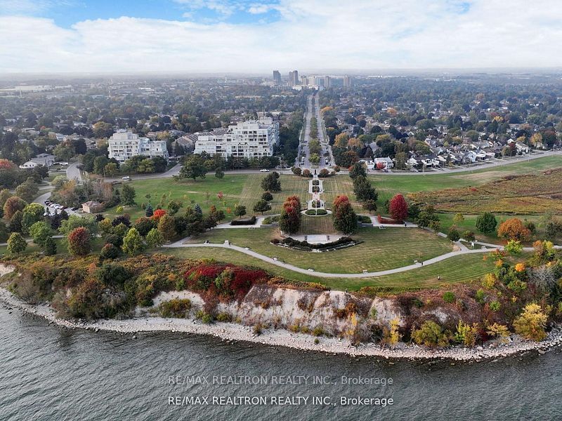 The Breakers II Condos, Ajax, Toronto