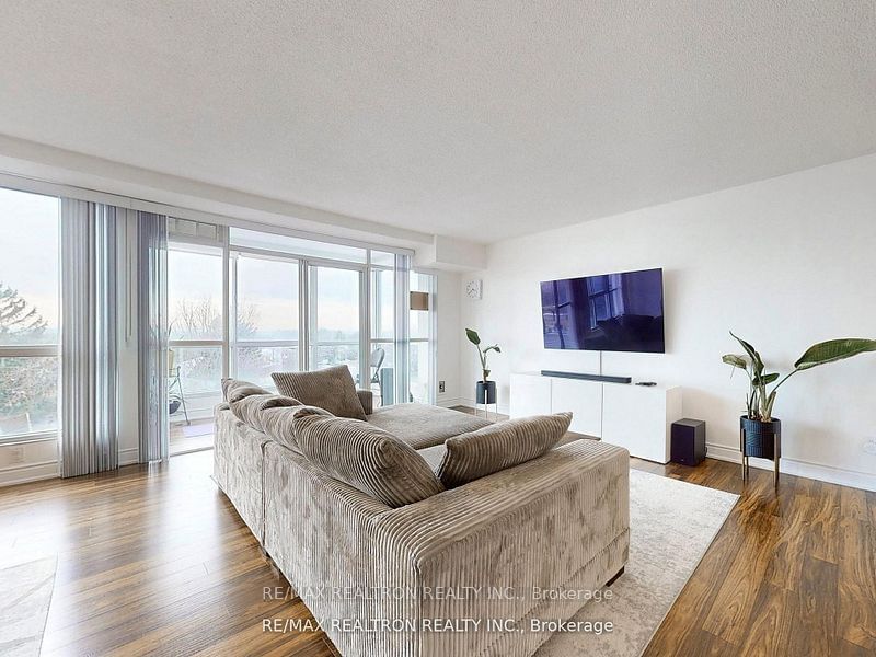 70 Cumberland Lane, unit 506 for sale - image #6