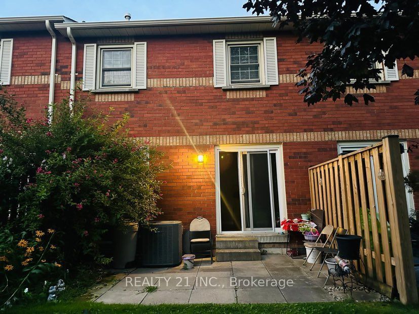 1610 Crawforth St, unit 62 for sale - image #12