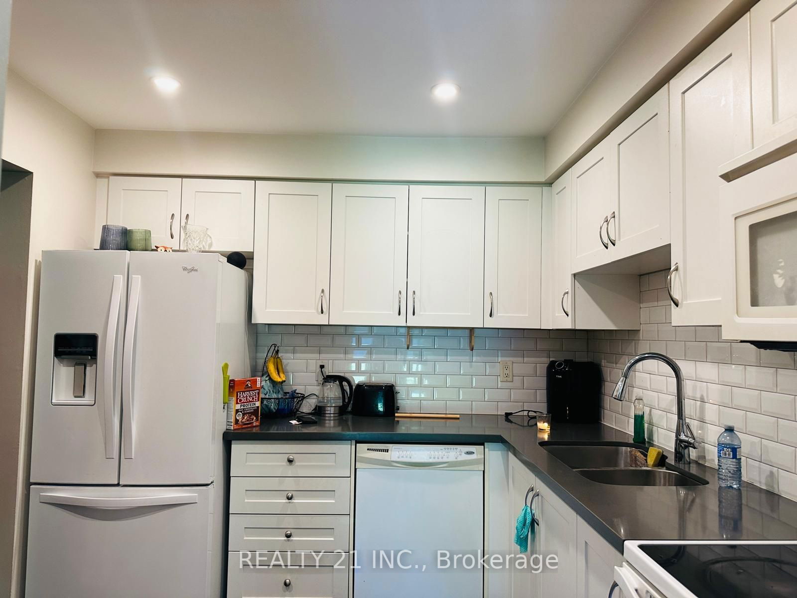 1610 Crawforth St, unit 62 for sale - image #2