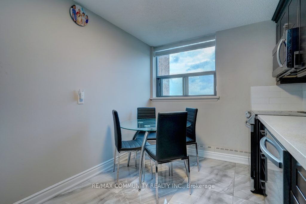 100 Wingarden Crt, unit 1910 for sale