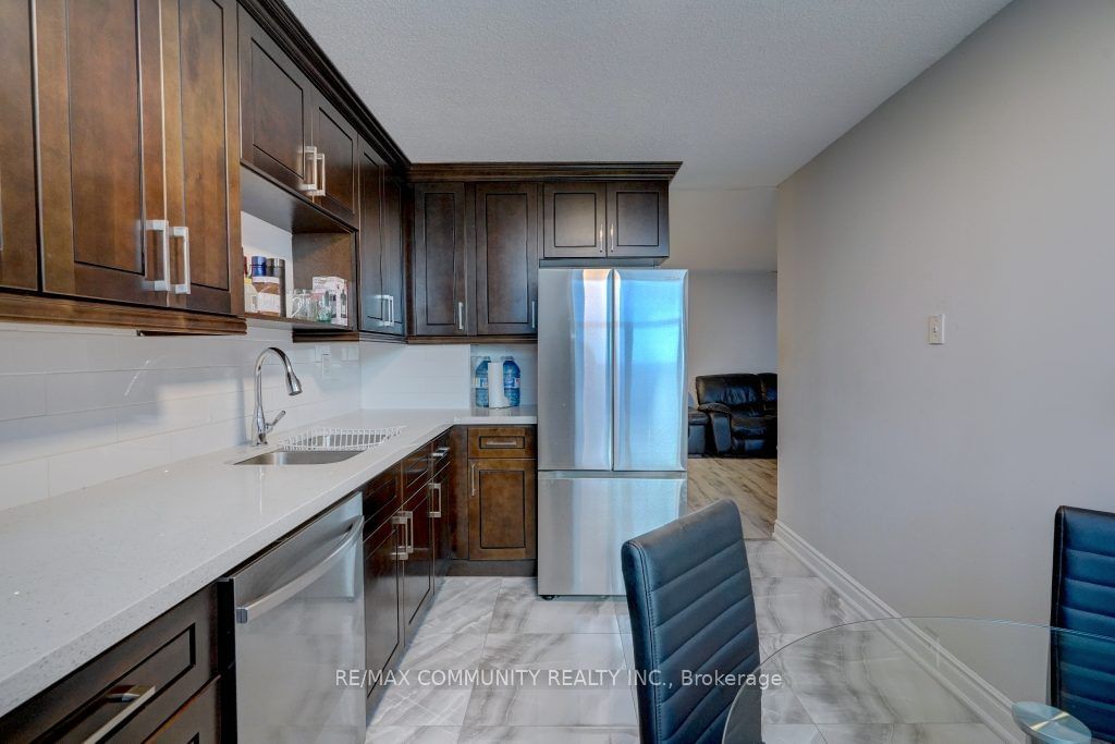 100 Wingarden Crt, unit 1910 for sale