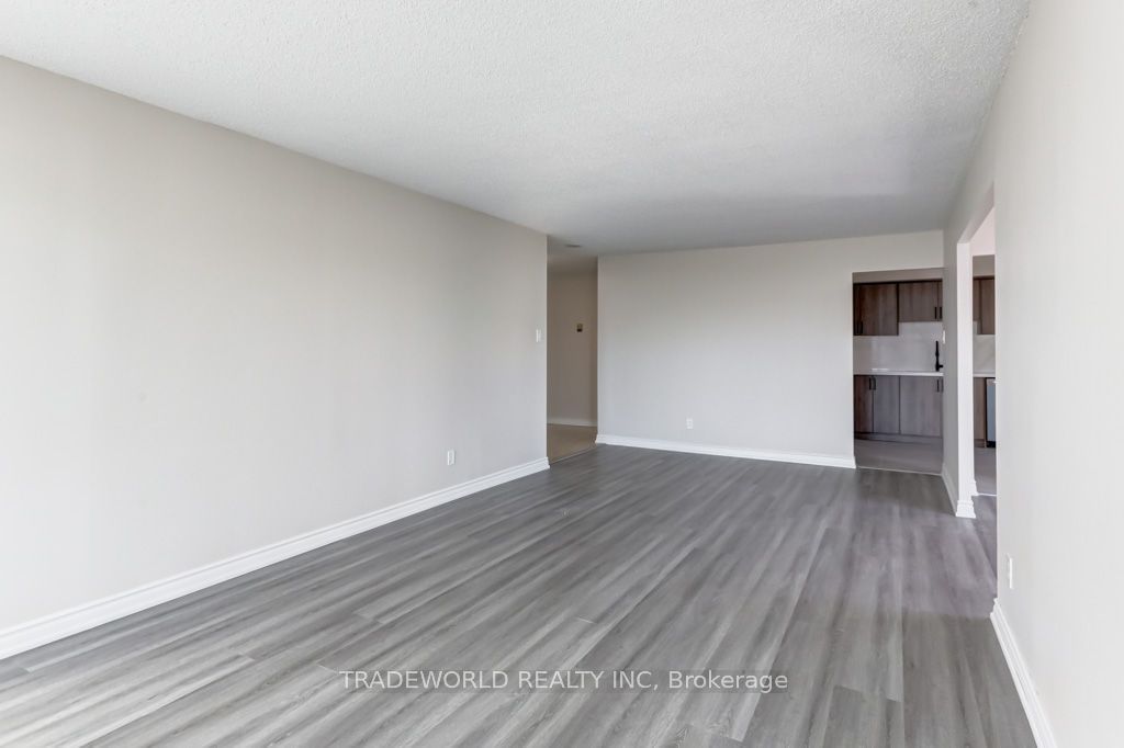 1 Reidmount Ave, unit 1003 for sale - image #9