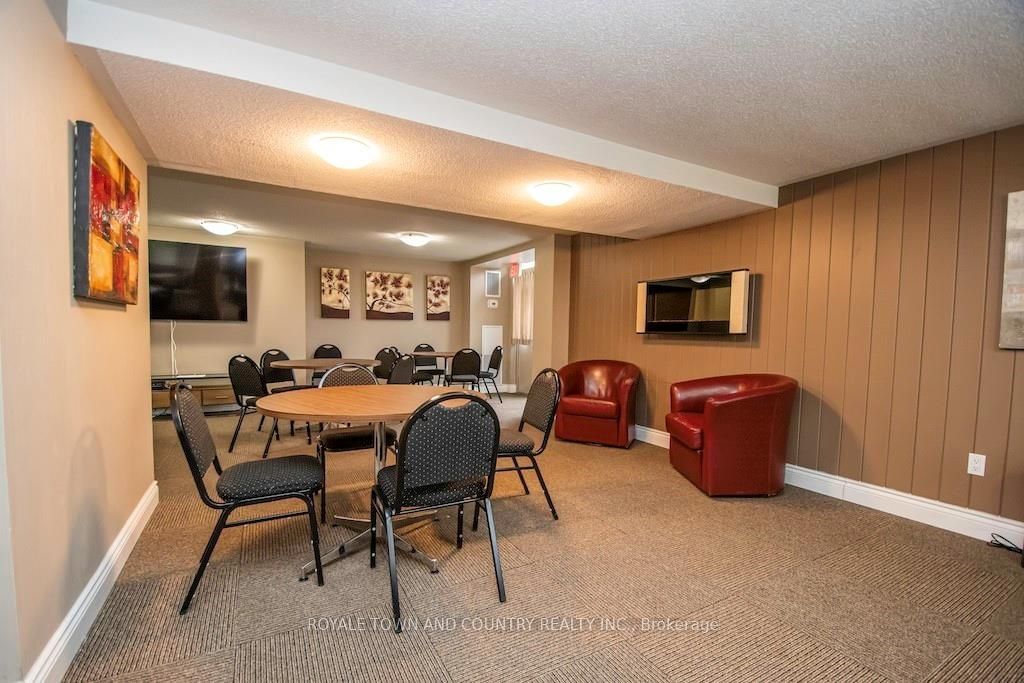 44 Falby Crt, unit 1611 for sale - image #36