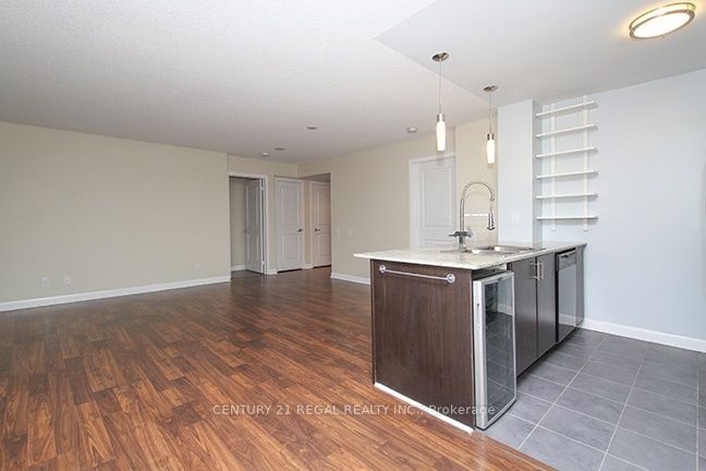 190 Borough Dr, unit 502 for rent - image #9