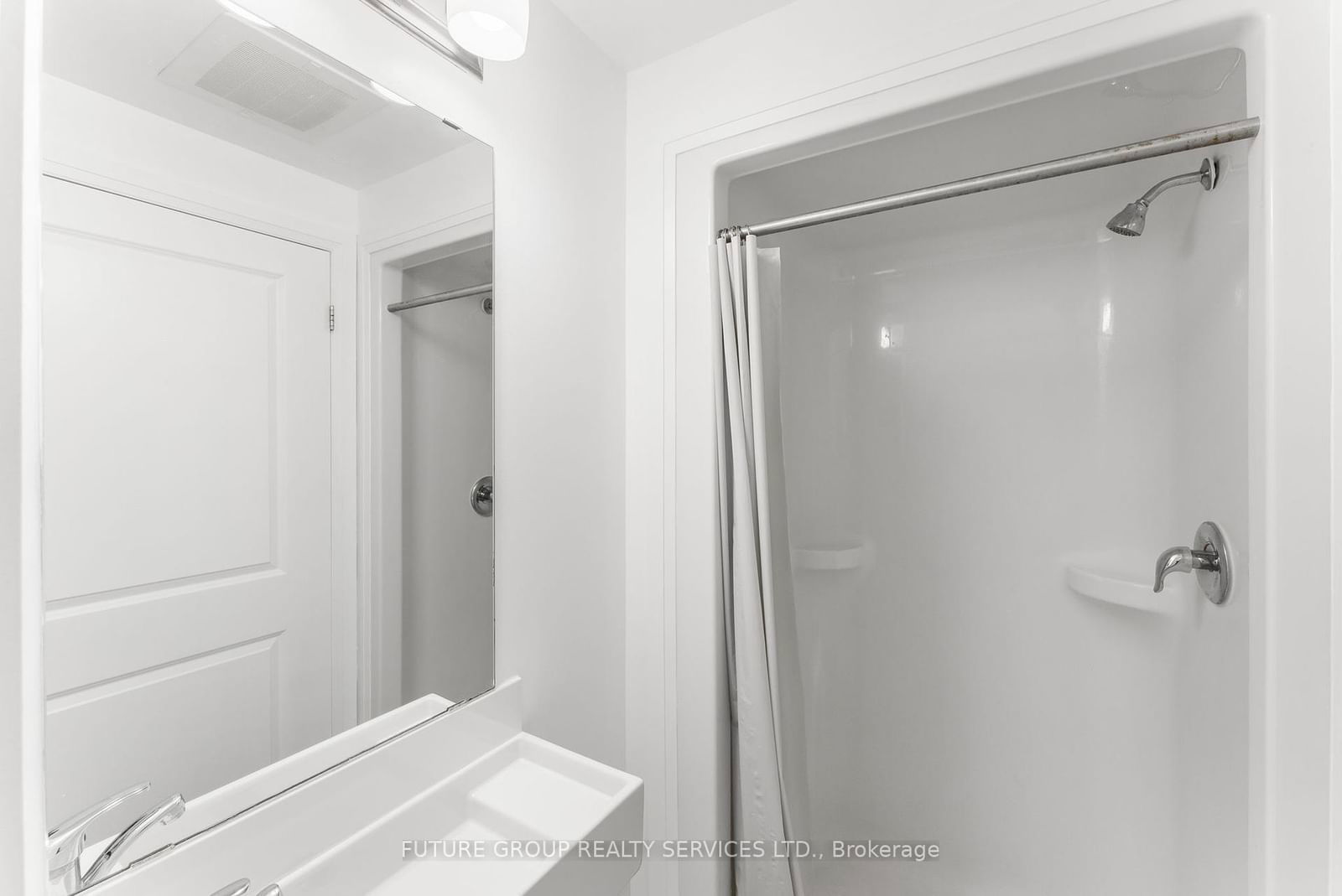 1900 Simcoe St N, unit 524 for sale - image #20