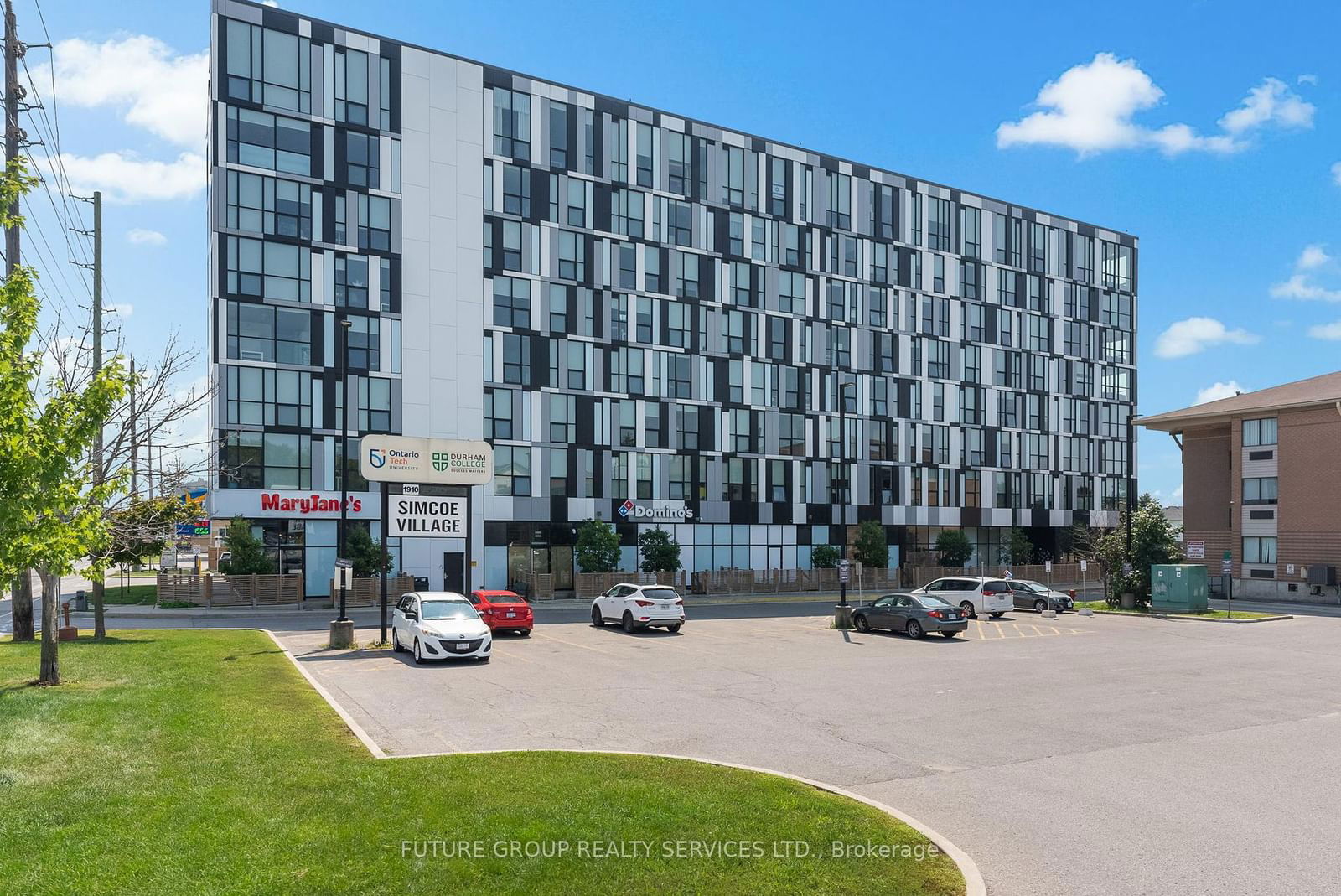 1900 Simcoe St N, unit 524 for sale - image #3