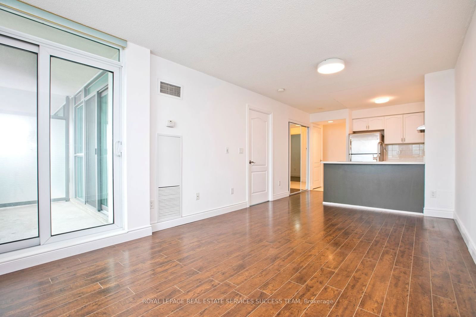 50 Brian Harrison Way, unit 2001 for sale - image #8