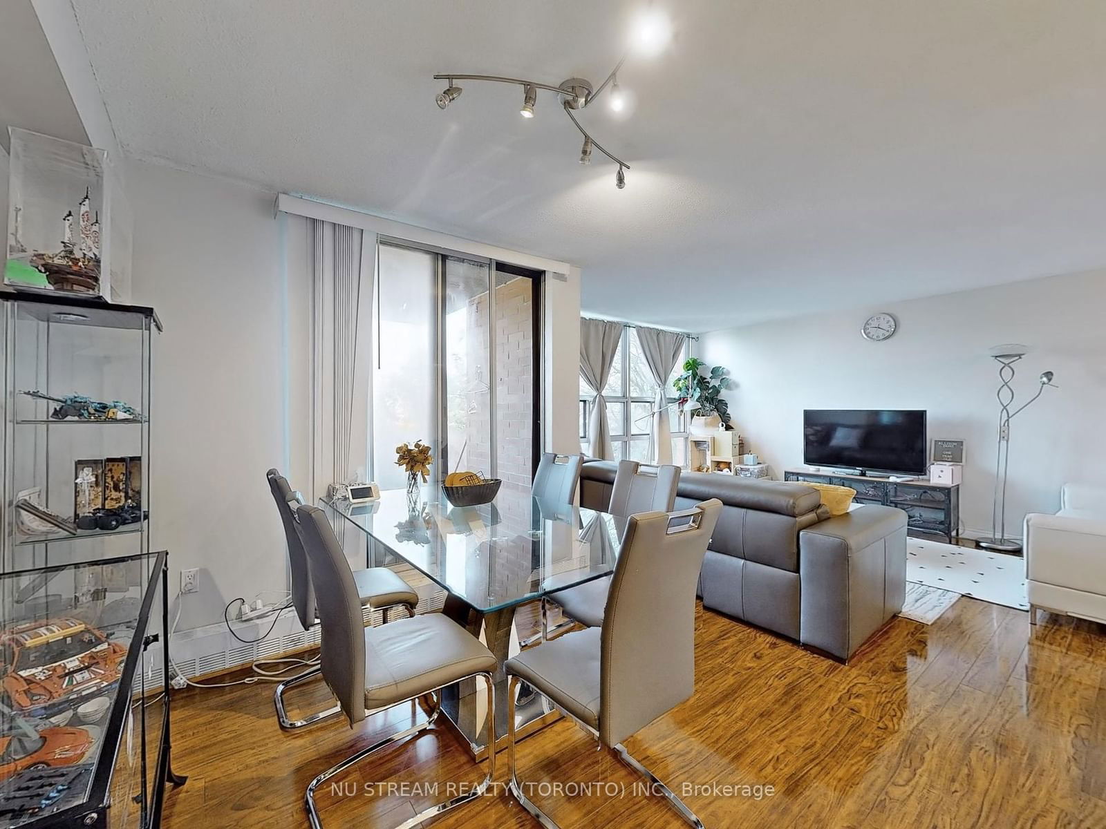 1705 Mccowan Rd, unit 311 for sale - image #7