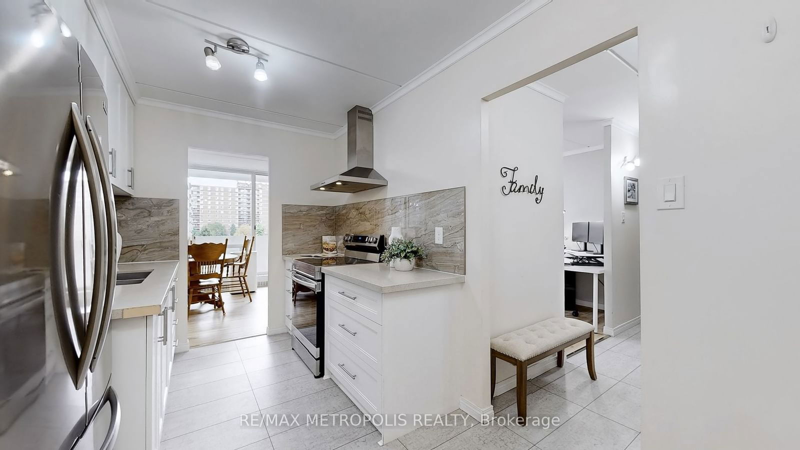 2 Glamorgan Ave, unit 509 for sale - image #5