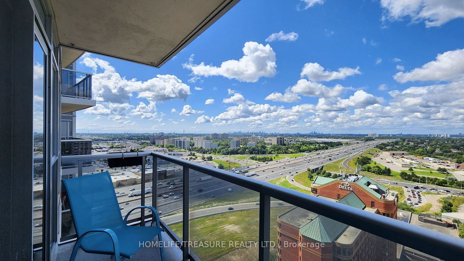 125 Village Green Sq, unit 2407 for sale - image #30